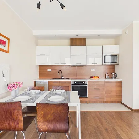 Apartamento Ogrody Ochota Aleja Krakowska 291 By Solarento Varsóvia